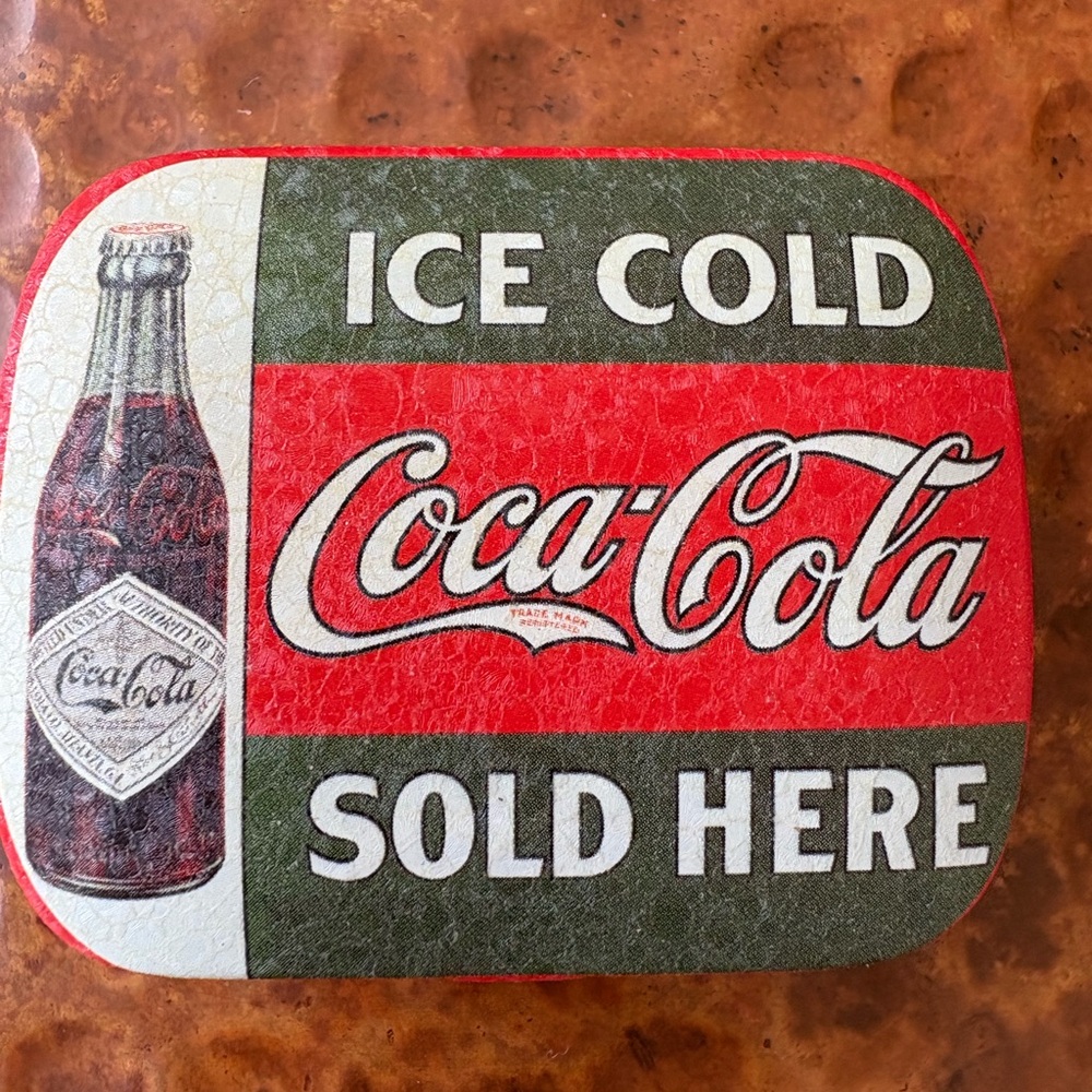NEW!  Cute Coca Cola Red and Green Vintage Small Advertising Tin Box Pill Box